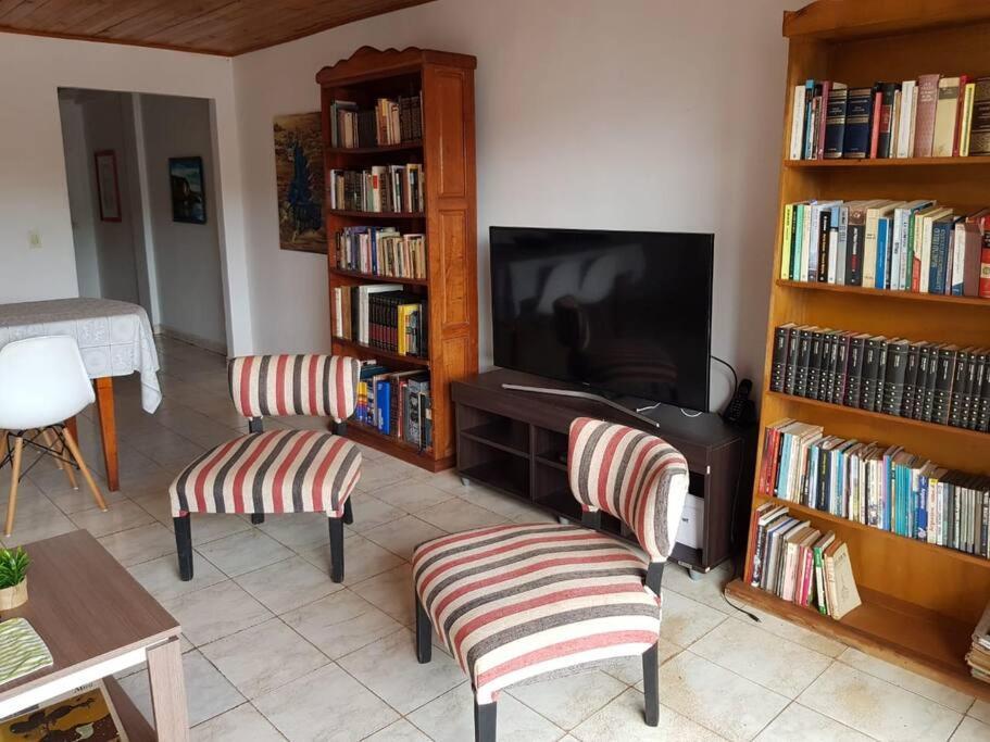 伊瓜苏港Iguazu House公寓 外观 照片
