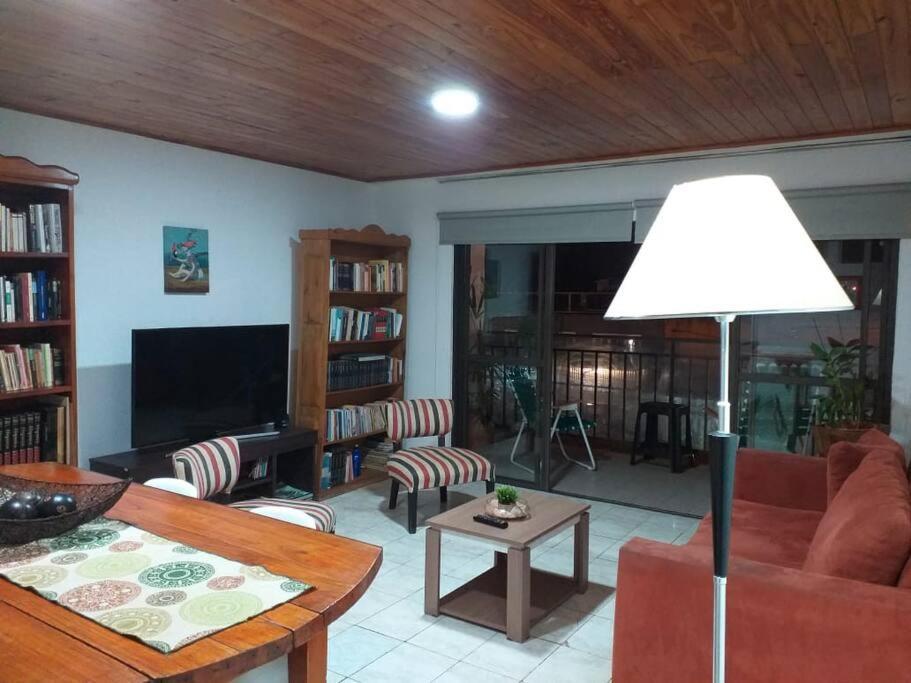 伊瓜苏港Iguazu House公寓 外观 照片